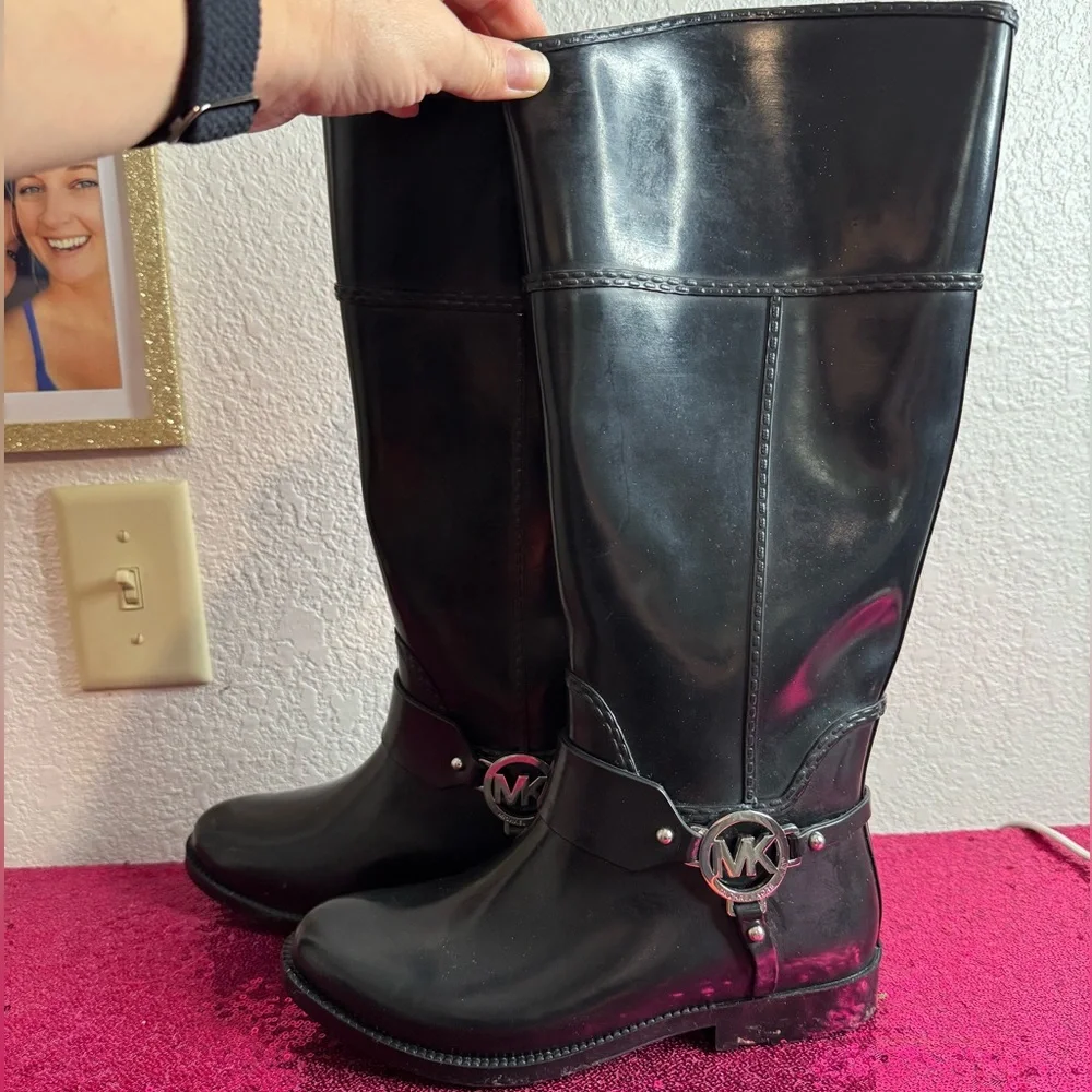 MICHAEL KORS 🖤 Women’s Rubber Knee-high Rain Boots (Size 7) - Picture 13 of 16
